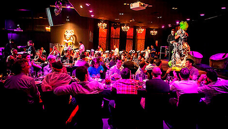 Cena temática despedida de soltera Sevilla